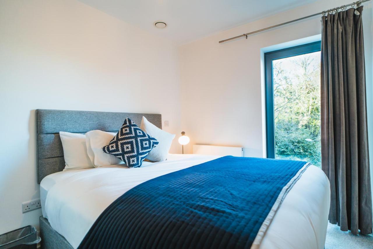 ⭑ Modern Town Centre Apartment ⭑ Борнмут Экстерьер фото